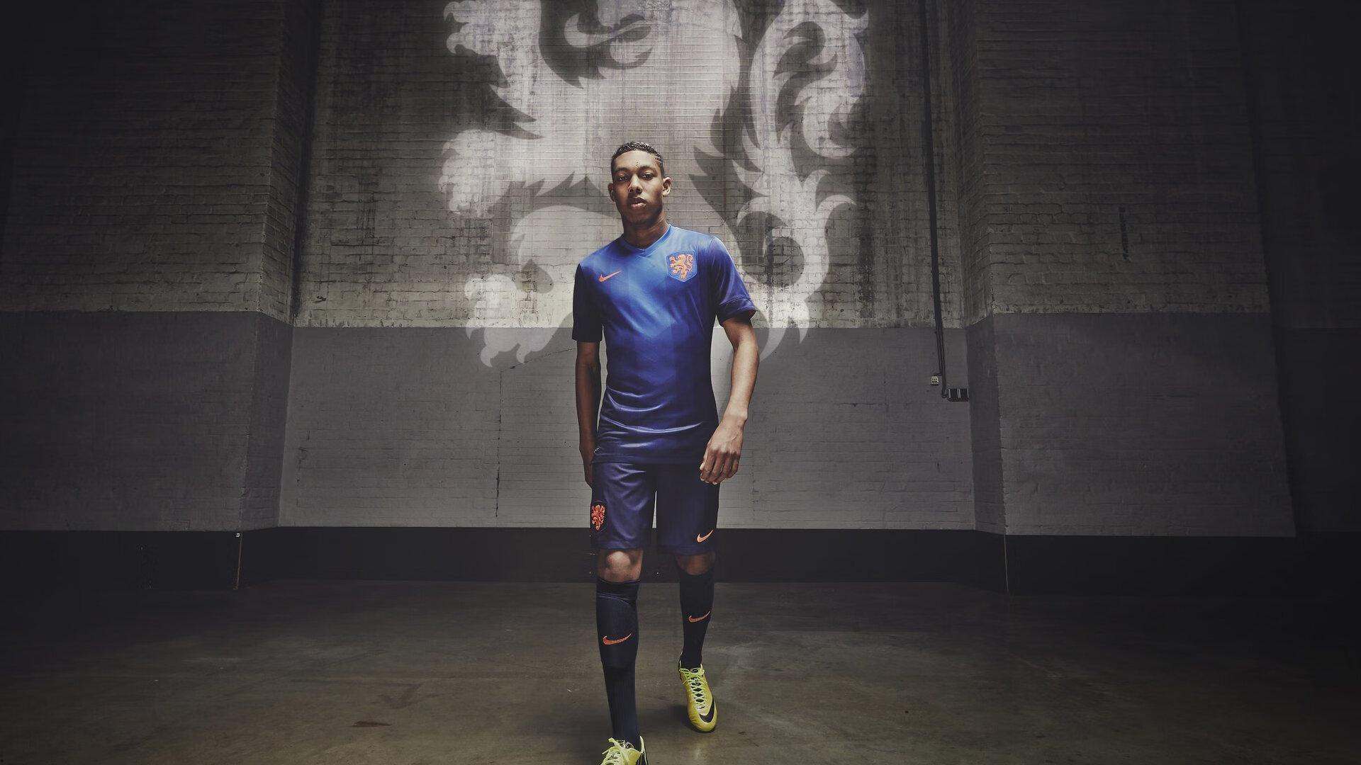 罗马诺独家,霍芬海姆与斯图加特争夺南安普顿新星贝拉-科沙 德甲双雄展开转会博弈