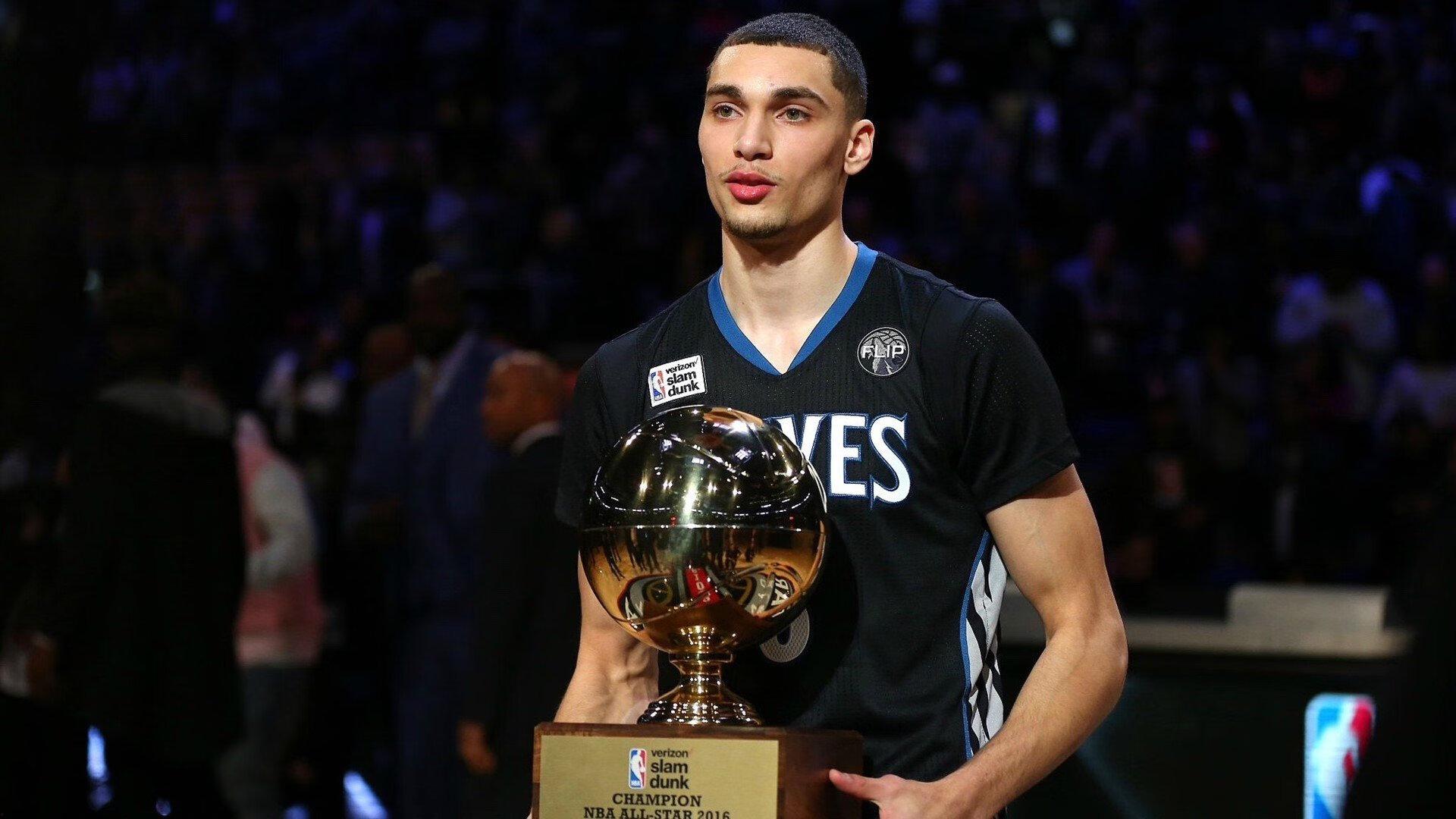 美媒重新评选本世纪NBA最佳阵容，库里与詹姆斯领衔一阵，杜兰